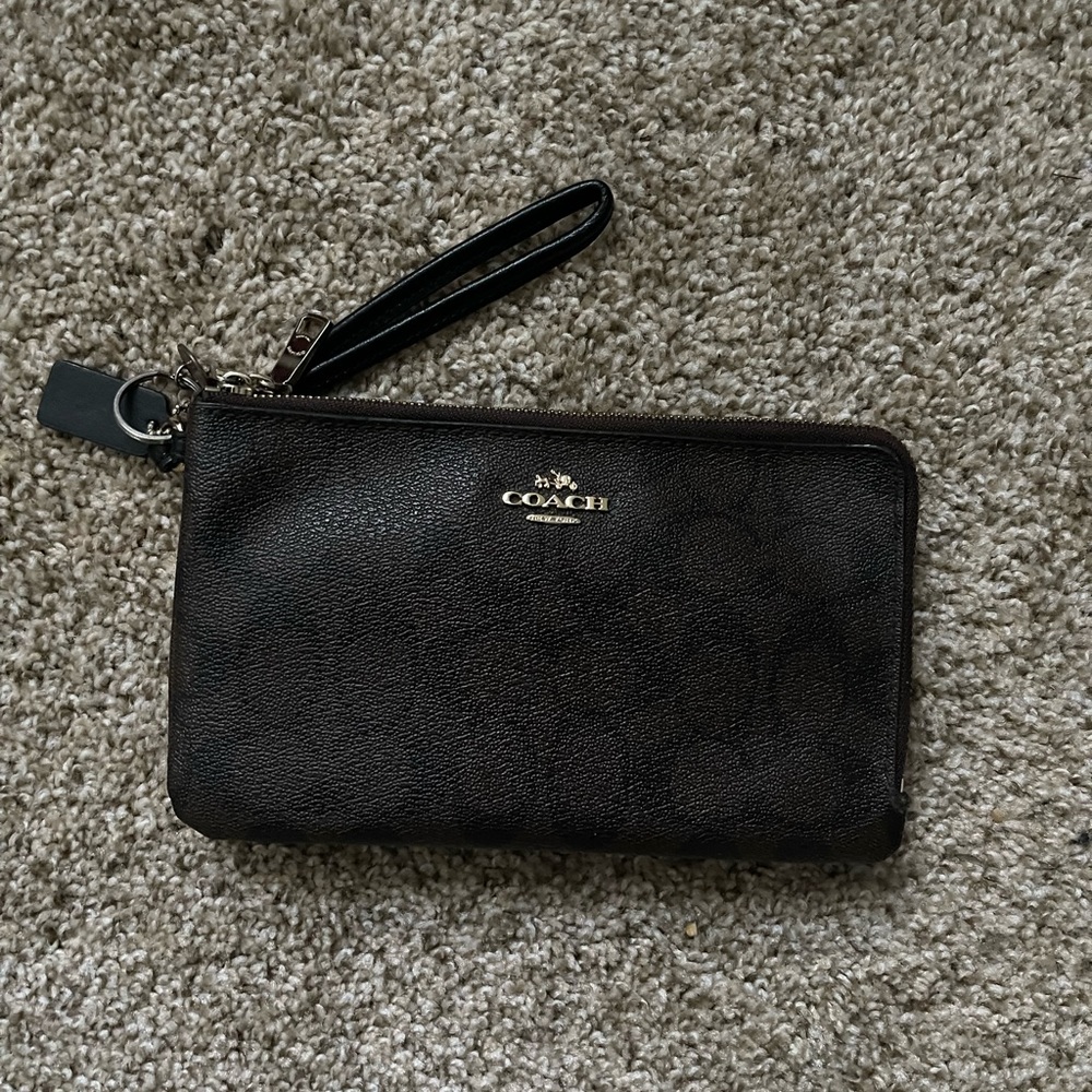 Coach double zip wristlet wallet in signature canvas